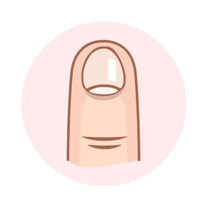 Móng tay hình viên kim cương