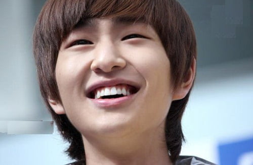 Tướng mí mắt hé lộ điều bất ngờ về tình duyên