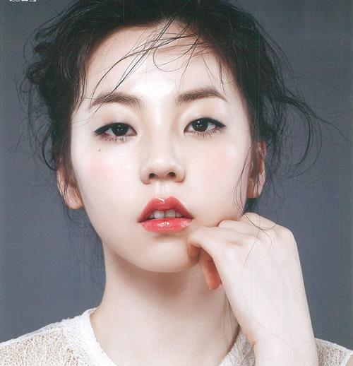 môi trên dày, môi dưới mỏng